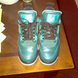 Air Jordan 4 Retro 30th 'Teal